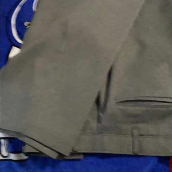 Levi’s action slacks - Picture 4 of 4